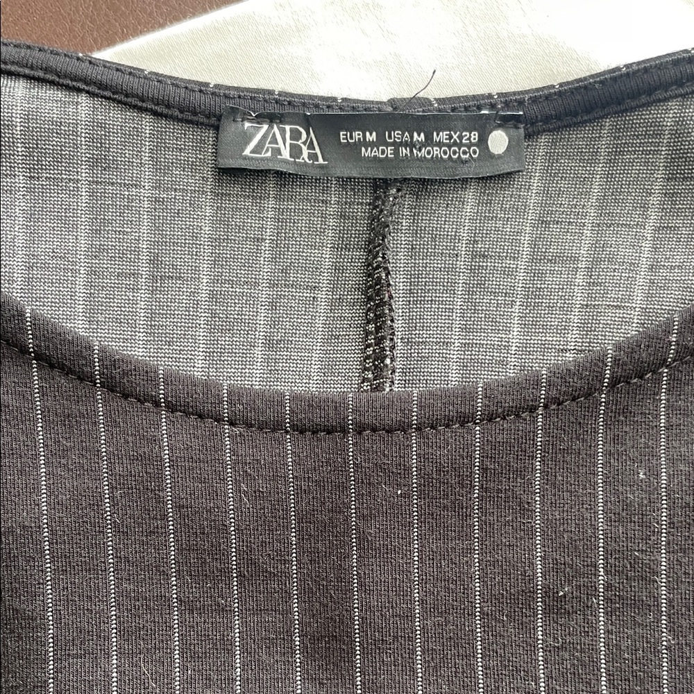 Zara Black and Tan Long Sleeve Top - Picture 4 of 6